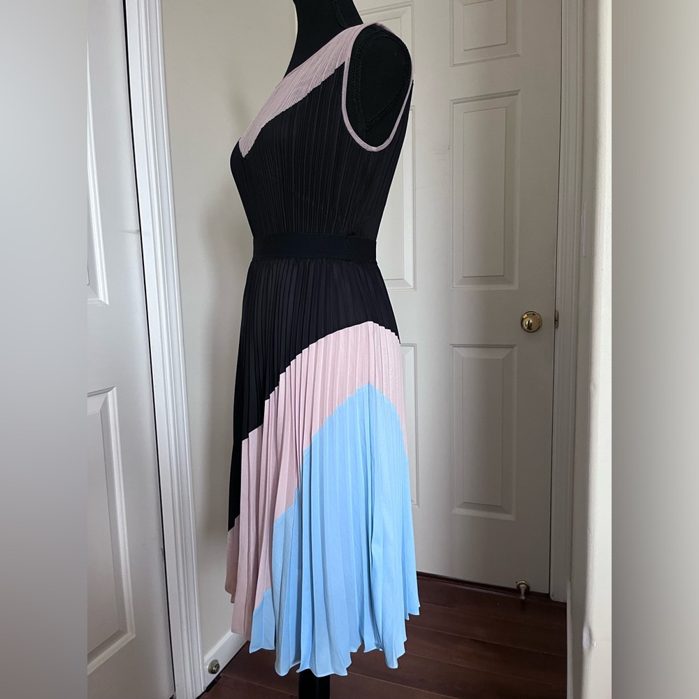 BCBGMaxAzria Black and Pink Pleated One Shoulder Dress